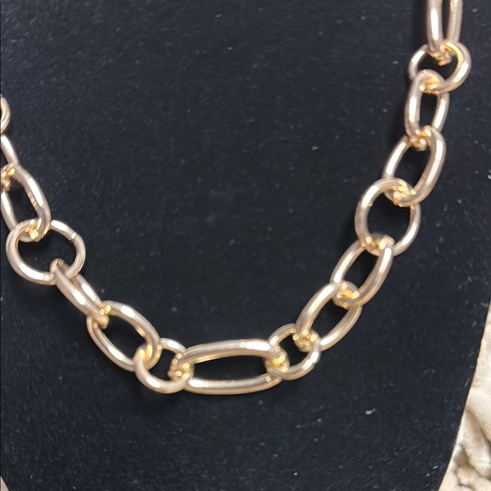 A New Day chunky Gold set ! - Picture 4 of 4